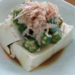 豆腐とオクラの和え物